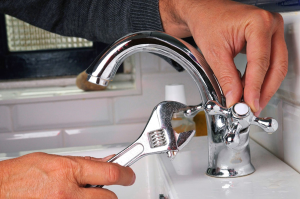 Cách sửa vòi lavabo bị rỉ nước tại nhà đơn giản, hiệu quả nhất