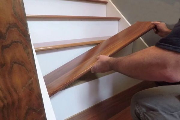 Dịch vụ thi công cầu thang gỗ giá rẻ | Phương pháp tạo vẽ đẹp cho không gian nhà bạn.
